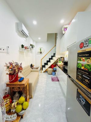 Bán nhà 3 tầng gần Hoàng Hoa Thám Bình Thạnh - 2PN - Bao sang tên