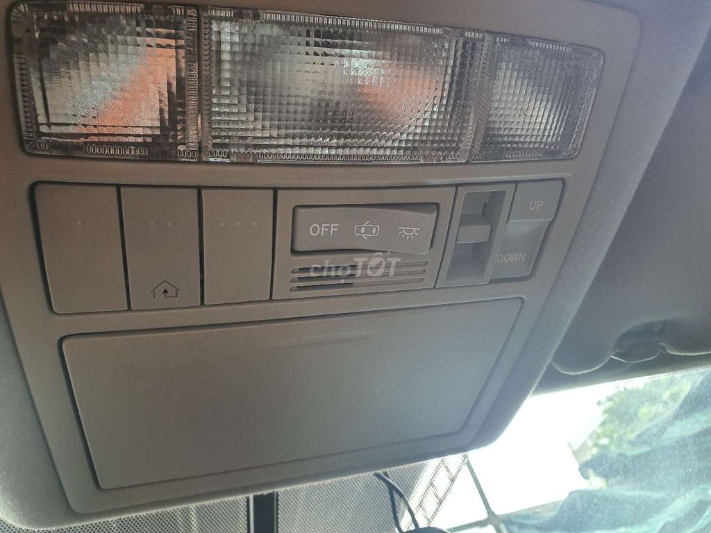 Toyota Venza 2.7 AWD 2 CẦU ĐIỆN - AT - 82000 km. Mua bán Ô tô tại Quận Gò Vấp Tp Hồ Chí Minh được đăng bởi Bá Thành hình 16