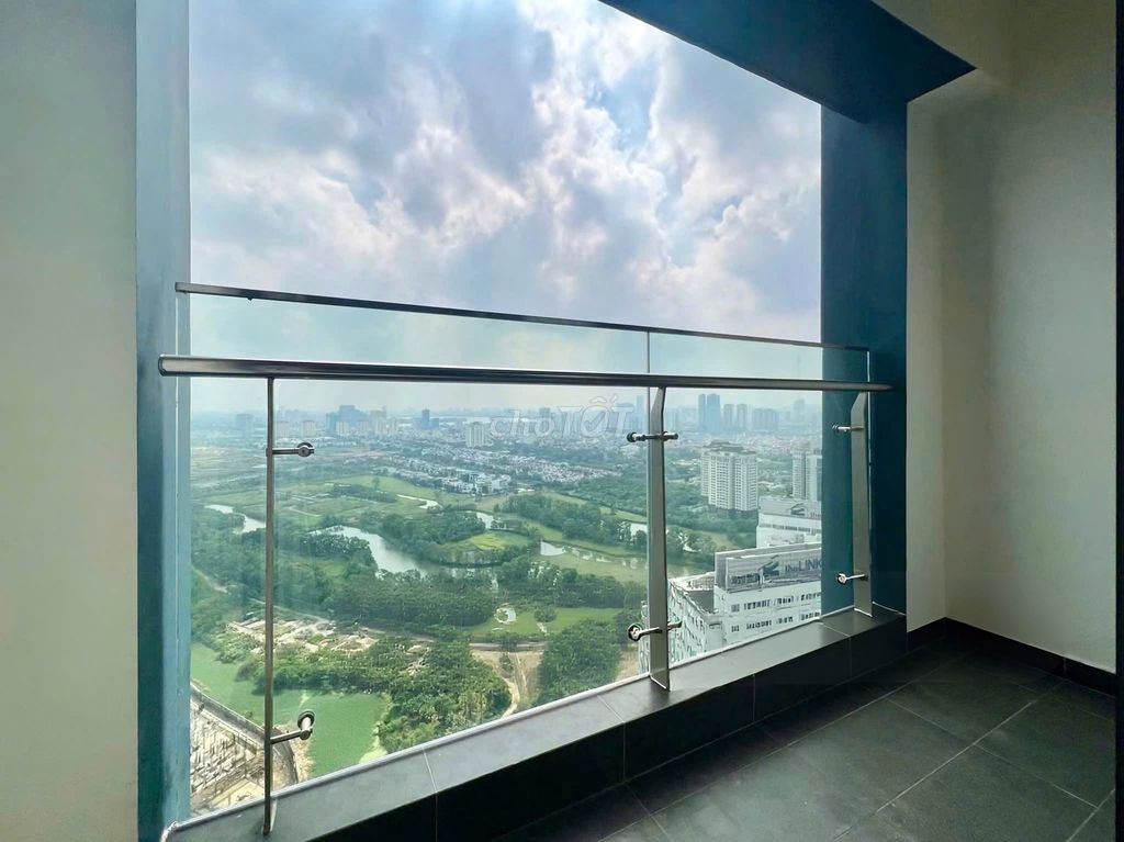 Двухуровневая квартира Duplex 211 м² с видом на Западное озеро, Sunshine City