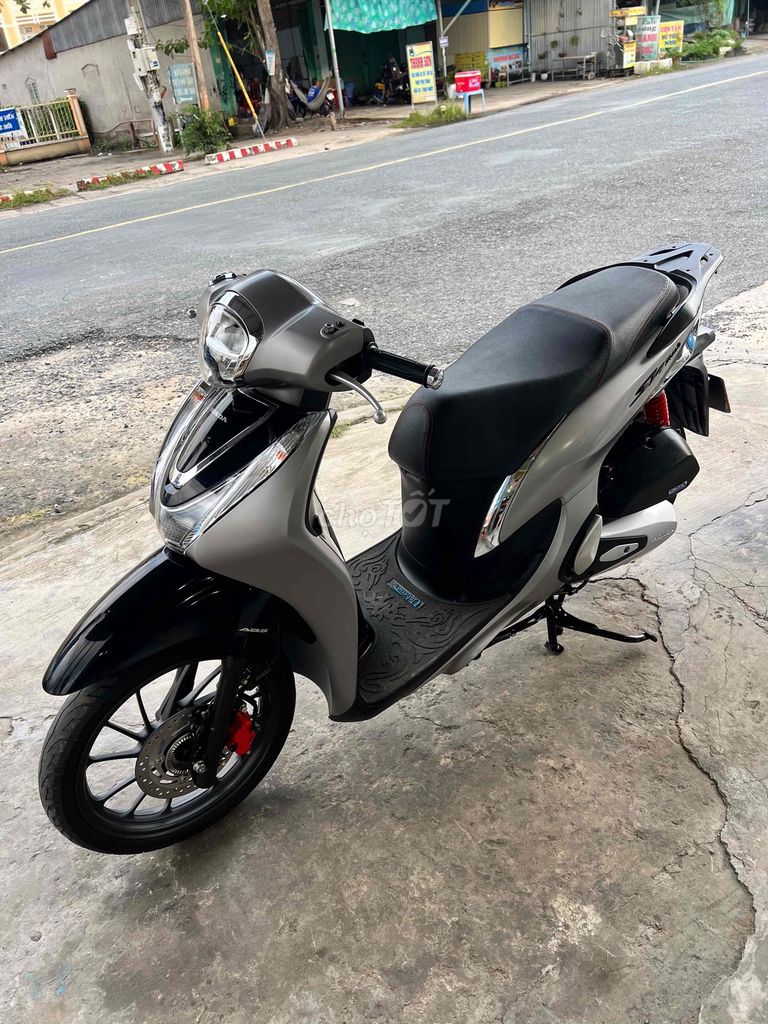 SH mode ABS xe đẹp Máy Zin (trả góp). Mua bán Xe máy tại Huyện Lai Vung Đồng Tháp được đăng bởi Cửa Hàng Xe Gắn Máy PHONG uy tín hình 4