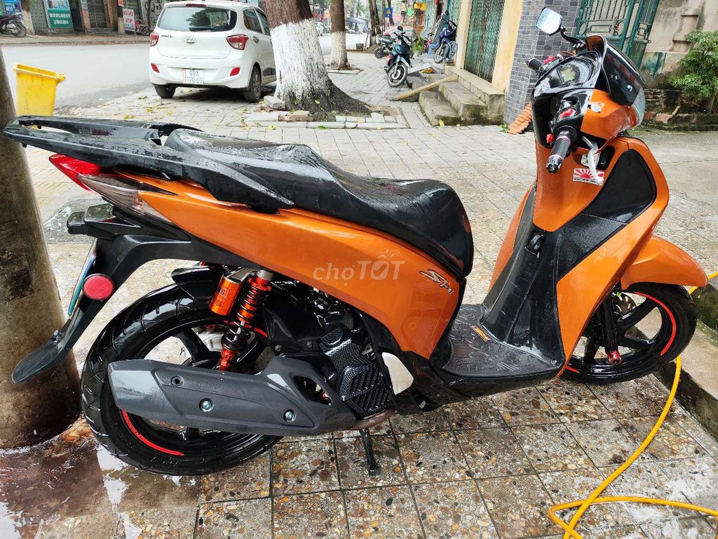 Shark 125 lên SH. Mua bán Xe máy tại Thành phố Bắc Ninh Bắc Ninh được đăng bởi Nguyễn Thịnh hình 2