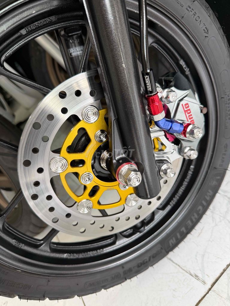 Honda Vario 2022 Trắng 9275 km. Mua bán Xe máy tại Thành phố Rạch Giá Kiên Giang được đăng bởi XE MÁY CŨ TÂN 128 hình 5