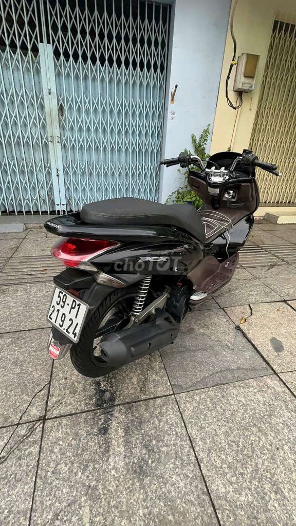 Honda PCX 125 2012 Đen. Mua bán Xe máy tại Quận Tân Phú Tp Hồ Chí Minh được đăng bởi Tuanduy hình 5