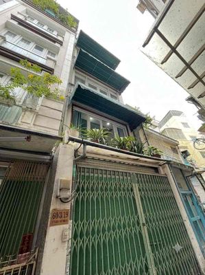 Nhà phố 36 m² · 4 PN · Đường Lê Thị Riêng