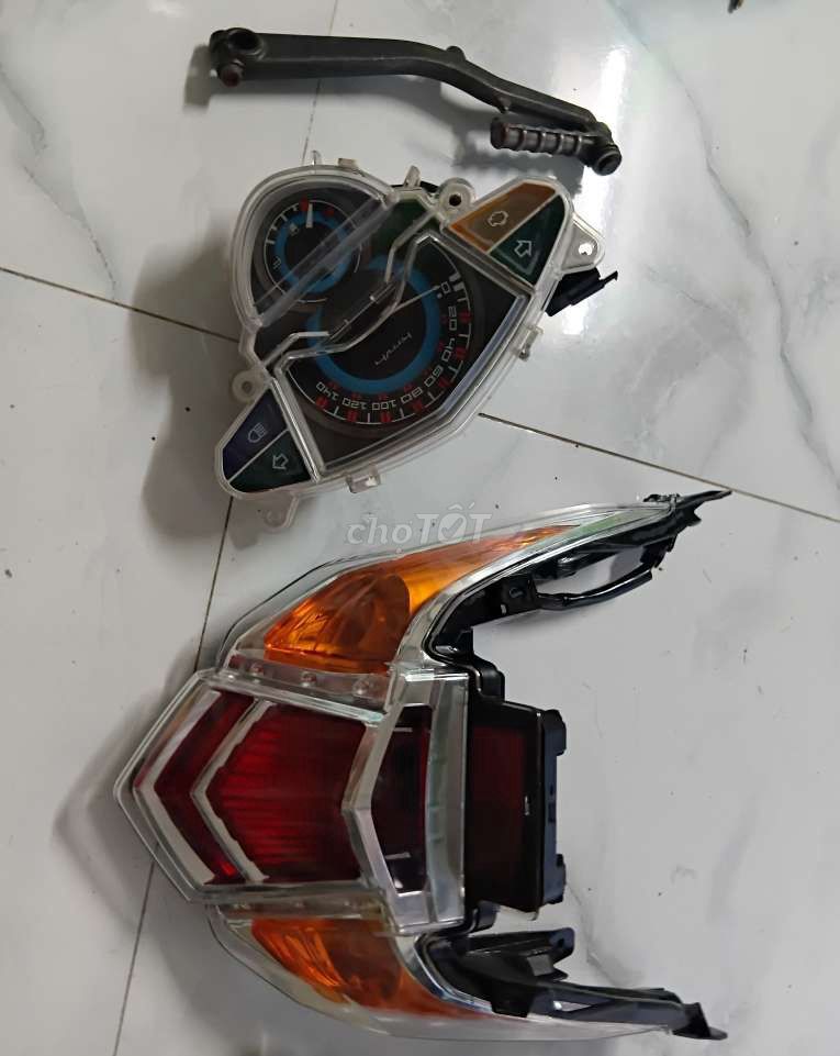 LUVIAS: chóa đèn, đồng hồ, đèn hậu,giò đạp... Mua bán Phụ tùng xe tại Quận Bình Thạnh Tp Hồ Chí Minh được đăng bởi abc hình 2