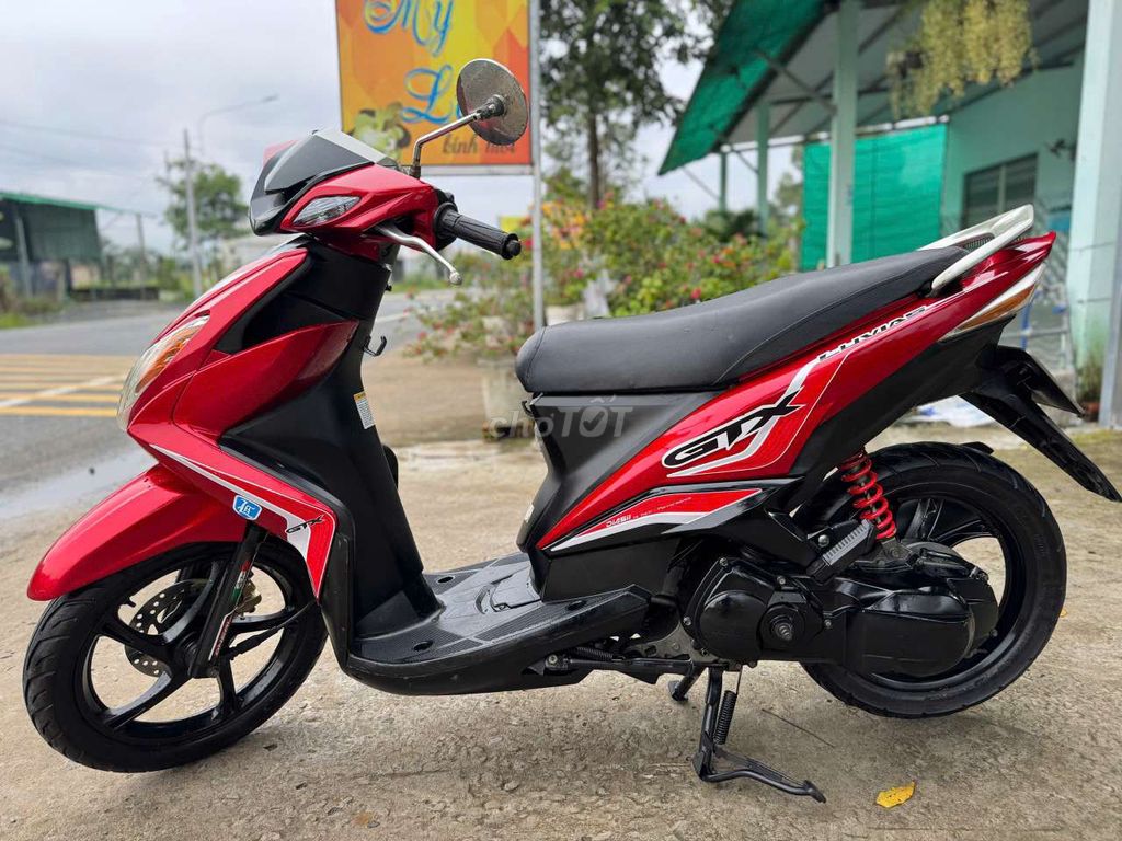 Bán xe luvias. Mua bán Xe máy tại Thị xã Tân Uyên Bình Dương được đăng bởi panda hình 4