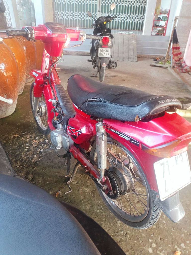 Dư dùng cân chia lại chiếc dream giây tờ đây đủ. Mua bán Xe máy tại Thành phố Sa Đéc Đồng Tháp được đăng bởi Gà Nòi Đồng Tháp hình 4