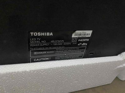 thanh lý tivi tosshiba 32inch lên nguồn k lên màn