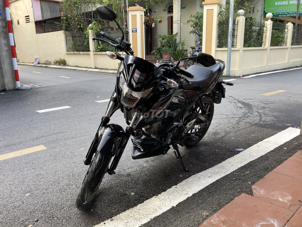 Suzuki gsx 150 bandit - 2022 đen. Mua bán Xe máy tại Thị xã Mỹ Hào Hưng Yên được đăng bởi lục tống hình 1