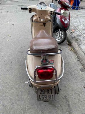 Bán xe Vespa màu vàng be bks 29K1 469.81 3,9tr