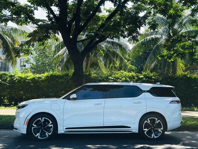 VinFast VF9 2024 Plus - 4050 km. Mua bán Ô tô tại Quận Cầu Giấy Hà Nội được đăng bởi Trần Long