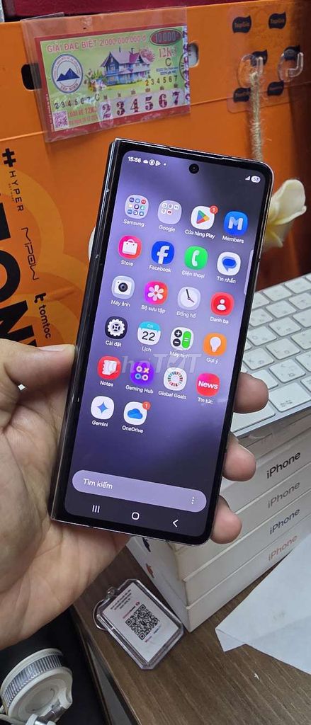Samsung Fold 5 512GB Đen. Mua bán Điện thoại tại Quận 4 Tp Hồ Chí Minh được đăng bởi Nguyễn Nhân hình 1