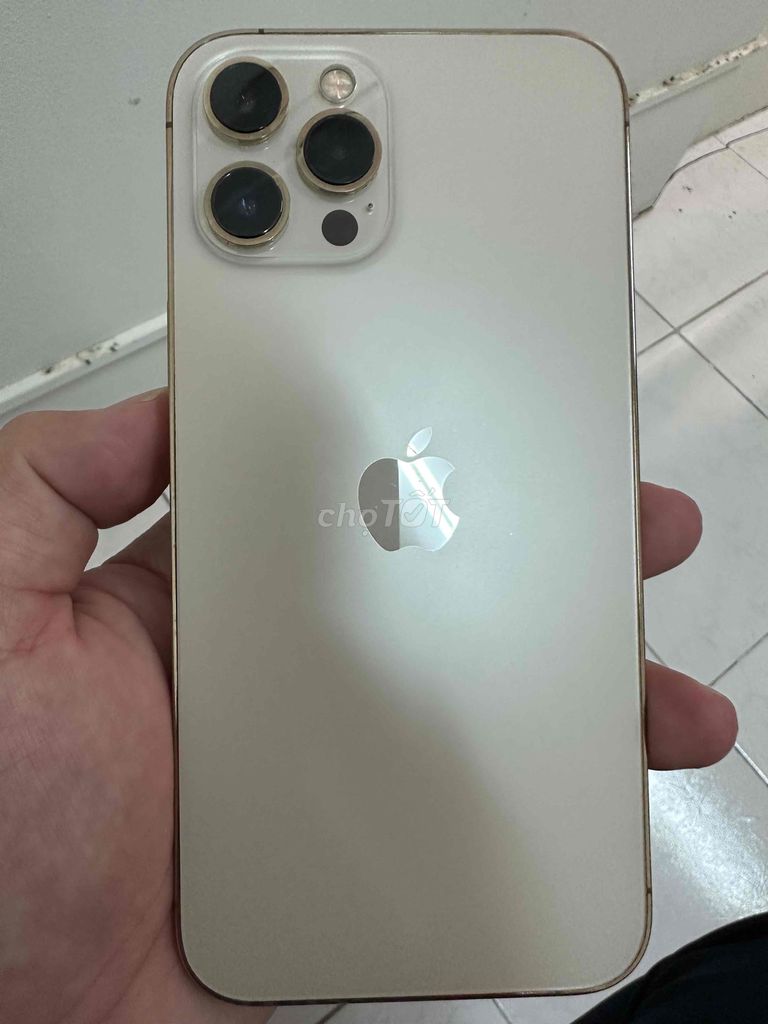 Apple iPhone 12 Pro Max Vàng. Mua bán Điện thoại tại Huyện Hòn Đất Kiên Giang được đăng bởi Tùng hình 1