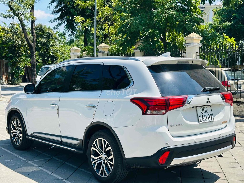 LÊN ĐỜI XE - CẦN BÁN AOLANDER. Mua bán Ô tô tại Huyện Thanh Trì Hà Nội được đăng bởi Mr Điển hình 7