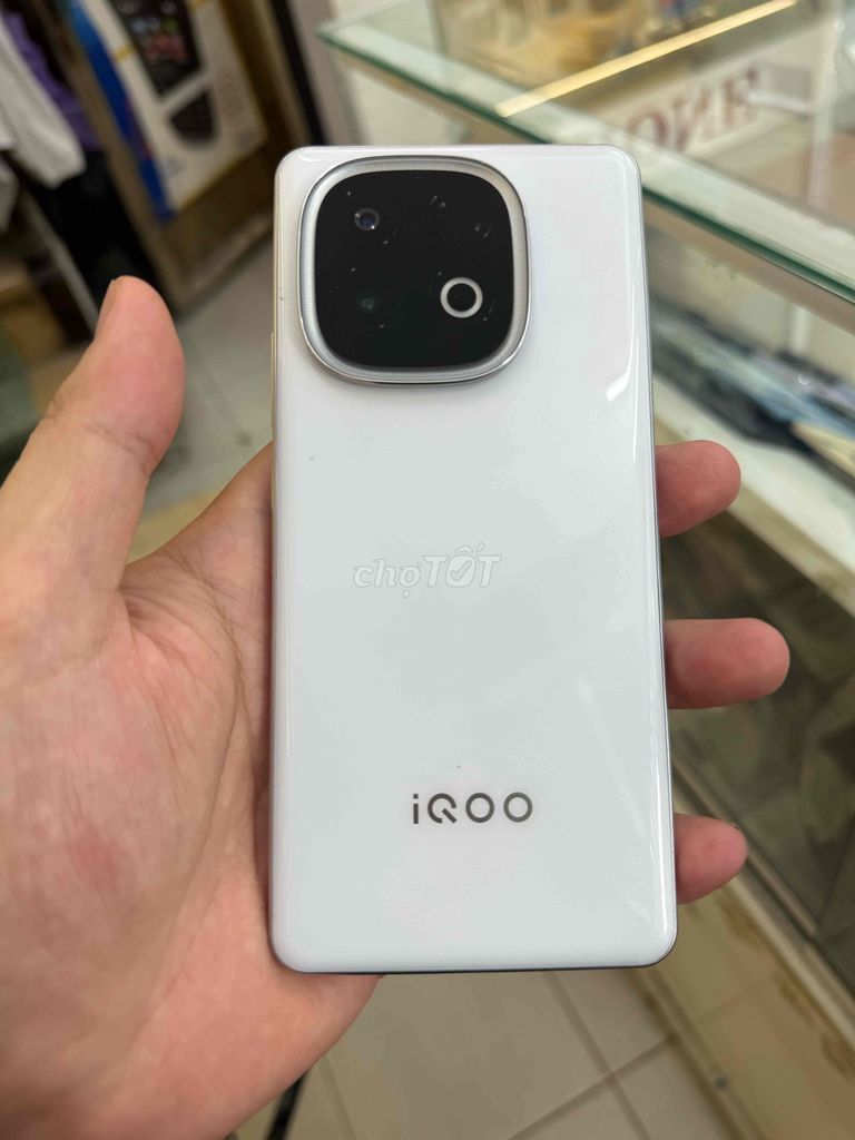 Vivo Iqoo Z10 Turbo R16/256GB Trắng đẹp 99%. Mua bán Điện thoại tại Quận Đống Đa Hà Nội được đăng bởi Dung hình 1