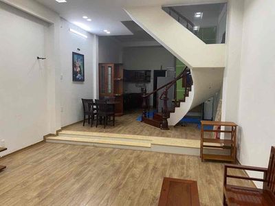 Аренда · 3 комн. · 100 м² · Quận Liên Chiểu, ул. Đường Đỗ Nhuận