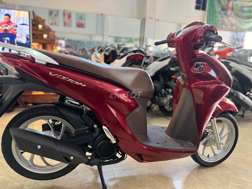 Vision màu đỏ. Mua bán Xe máy tại Thành phố Buôn Ma Thuột Đắk Lắk được đăng bởi ĐàM tý hình 6