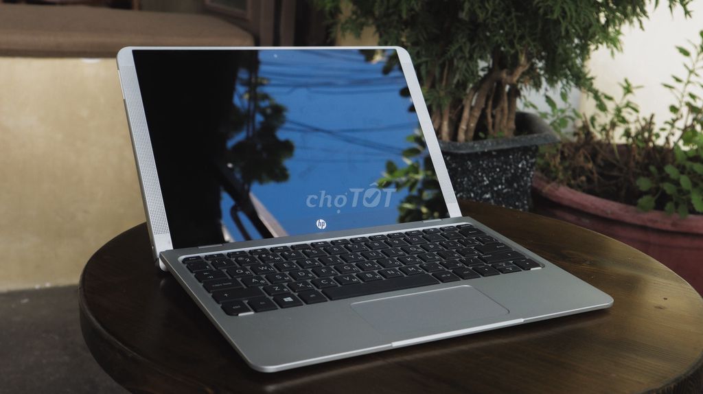 Laptop lai Máy tính bảng HP x2 phím tiếng Nga. Mua bán Máy tính bảng tại Quận Sơn Trà Đà Nẵng được đăng bởi Lý Khải An hình 1