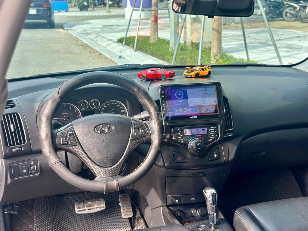 Hyundai I30 CW đặc biệt cao cấp nhất. Mua bán Ô tô tại Thành phố Huế Thừa Thiên Huế được đăng bởi Nguyên Duy Nam hình 4