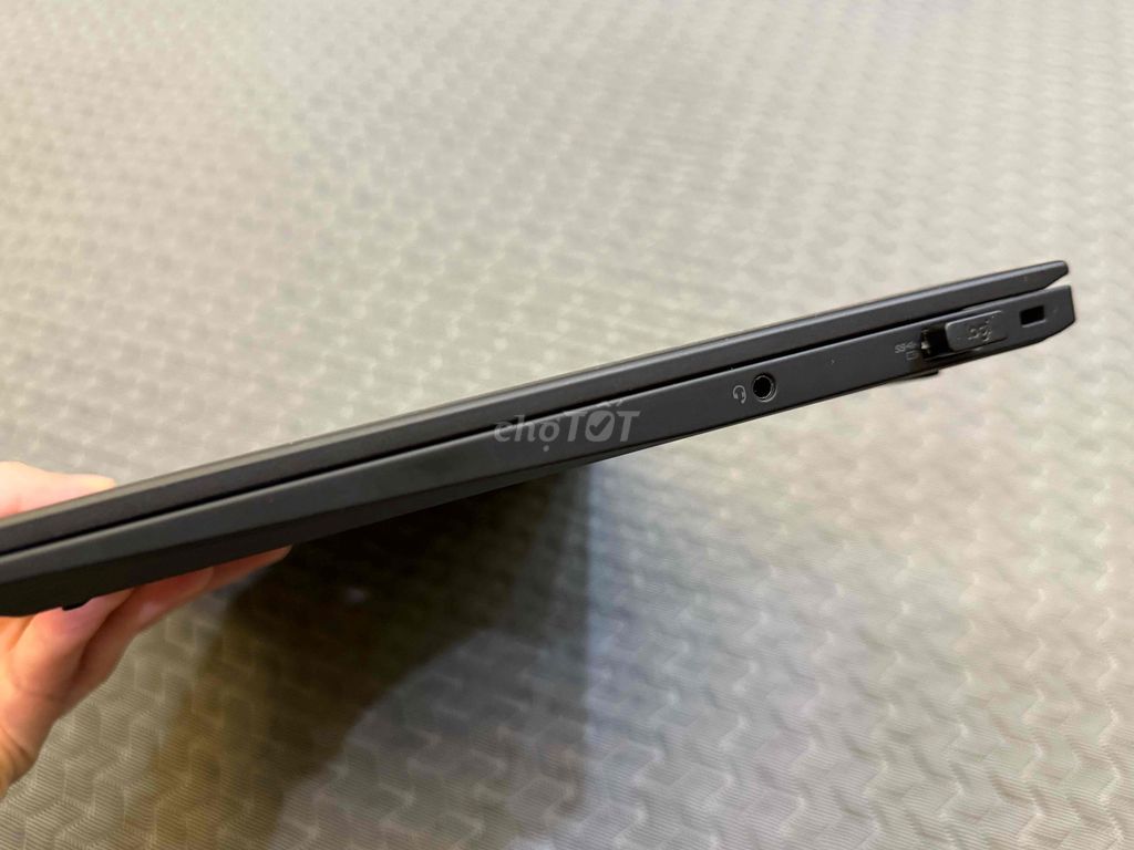 Lenovo Thinkpad X1 Carbon Gen 9 i7-1185G7. Mua bán Laptop tại Quận Nam Từ Liêm Hà Nội được đăng bởi MrC88 hình 1