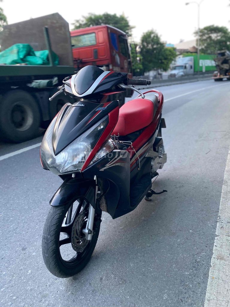 Honda Air Blade черный, красный