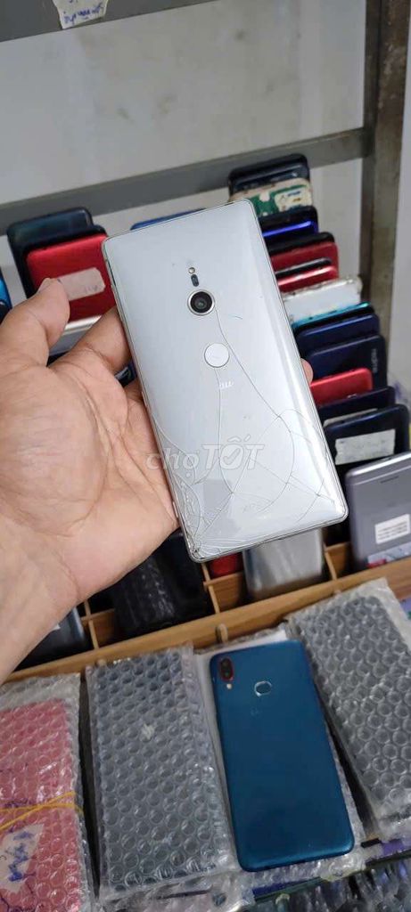 Sony XZ2, ram 4gb 64gb . Mua bán Điện thoại tại Quận Gò Vấp Tp Hồ Chí Minh được đăng bởi A LONG   nhận thanh toán THẺ TÍN DỤNG hình 1