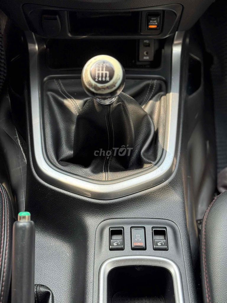 Nissan Terra 2018 - 83000 km. Mua bán Ô tô tại Quận Tân Phú Tp Hồ Chí Minh được đăng bởi Thuý Thanh hình 3