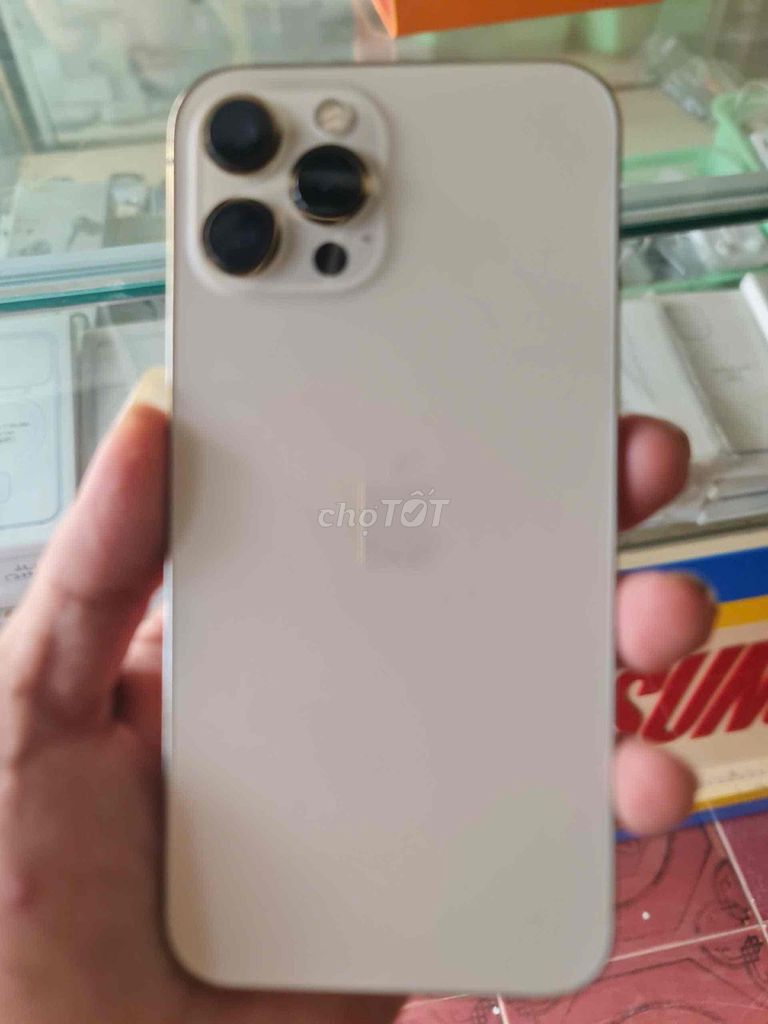 Apple iPhone 12 Pro Max 128GB Vàng Đã sử dụng. Mua bán Điện thoại tại Thành phố Biên Hòa Đồng Nai được đăng bởi Lehoang Minhphu hình 1