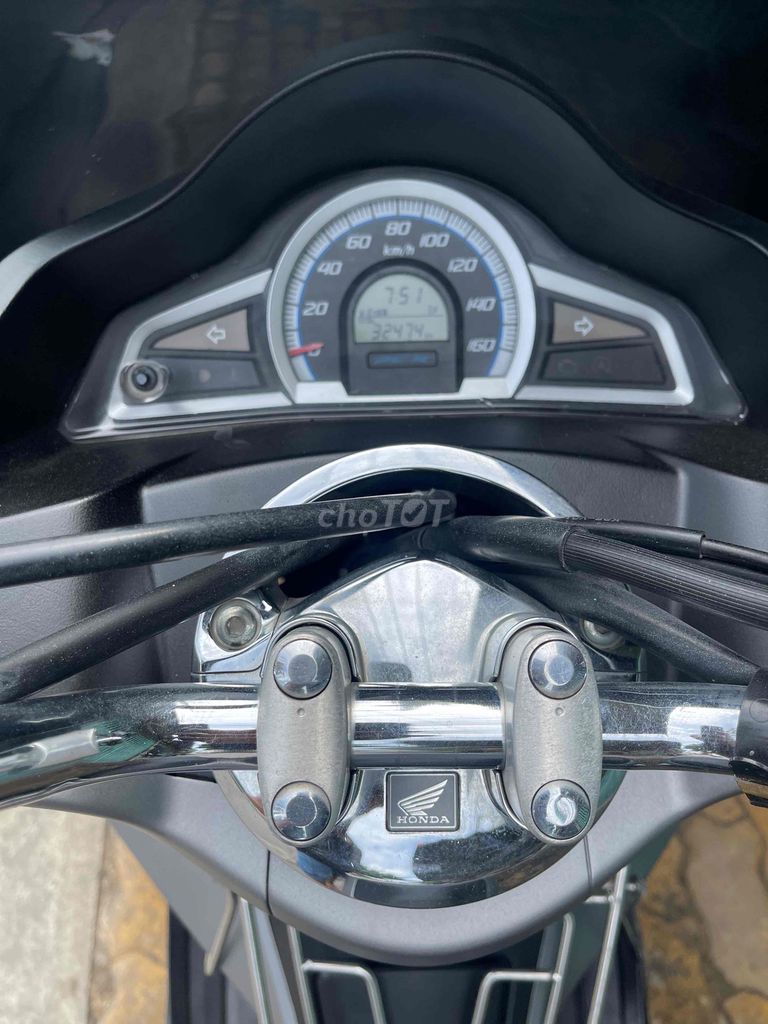 PCX 125 bstp chính chủ bao kí. Mua bán Xe máy tại Thành phố Thủ Đức Tp Hồ Chí Minh được đăng bởi CỬA HÀNG XE GẮN MÁY HOÀNG ANH  hình 4