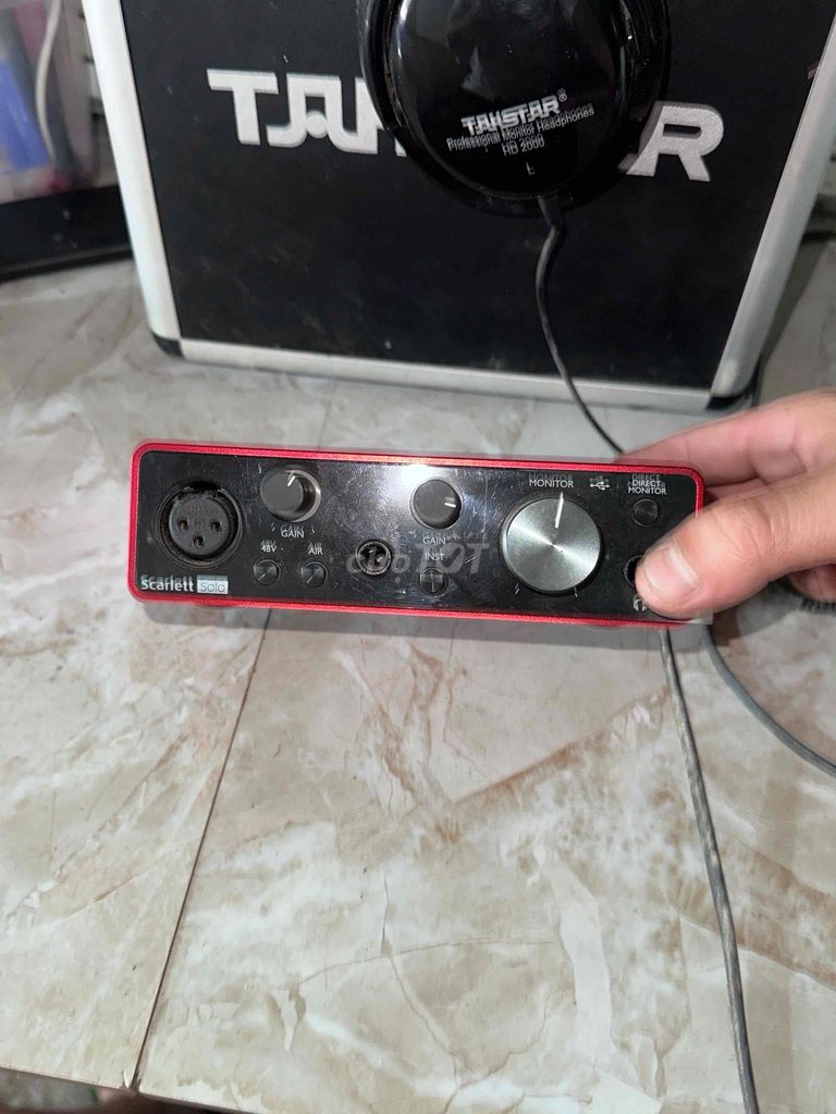 Sound card Focusrite Scarlett Solo 3rd Gen Đỏ. Mua bán Nhạc cụ tại Quận Cầu Giấy Hà Nội được đăng bởi vũ duy trường hình 1