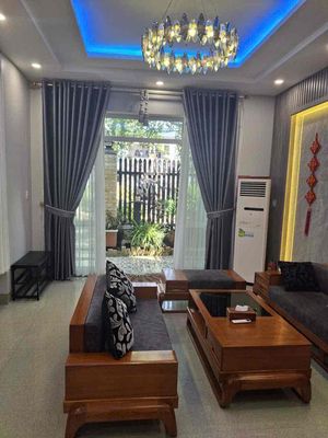 Rent · 5 bd · 108 м² · Quận Ngũ Hành Sơn, ул. Đường Đa Mặn 3