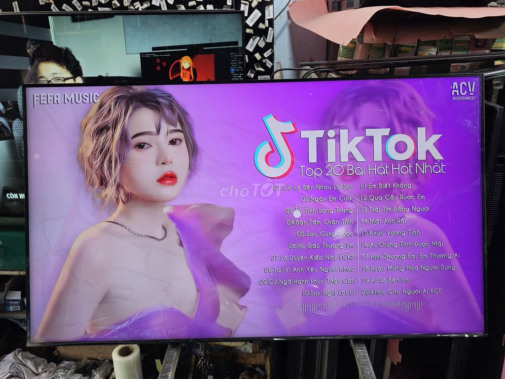 Smart 4K Samsung - 55"AU7700. Mẫu 2024 - Keng 99%. Mua bán Tivi, Âm thanh tại Quận 12 Tp Hồ Chí Minh được đăng bởi Quốc Vinh hình 1