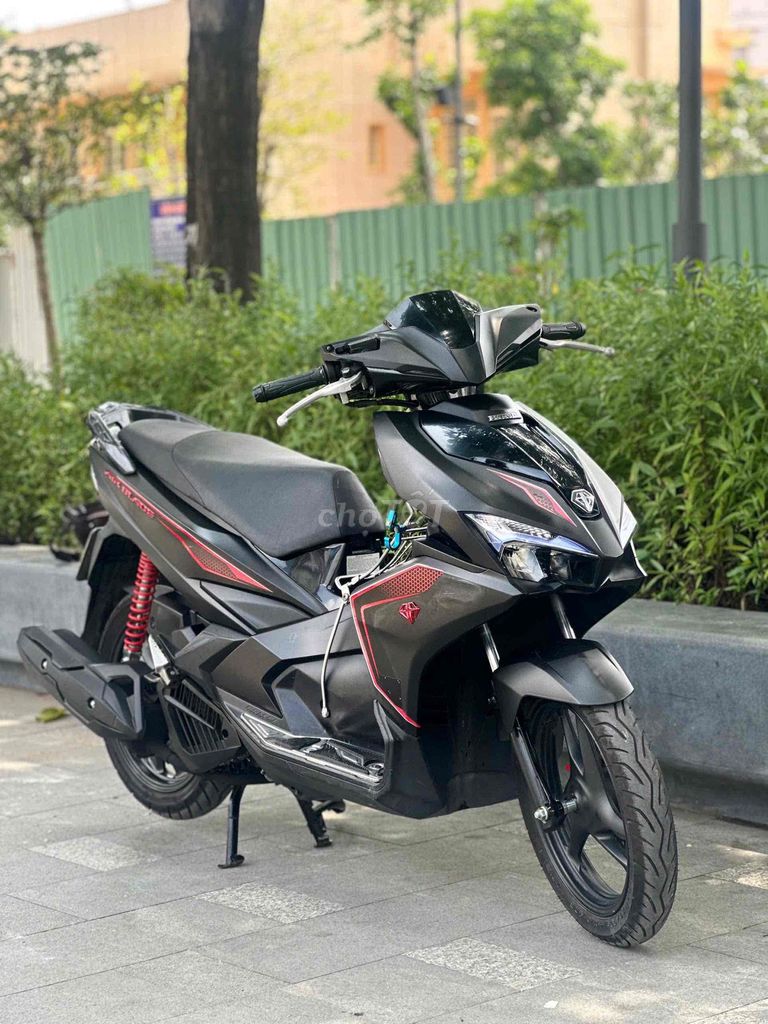 Honda Air Blade 125 2018 Черный 25000 км