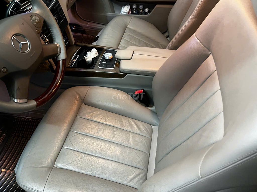 Mercedes-Benz E300 2010 Đen 91.000 km. Mua bán Ô tô tại Quận Gò Vấp Tp Hồ Chí Minh được đăng bởi Quang hình 10