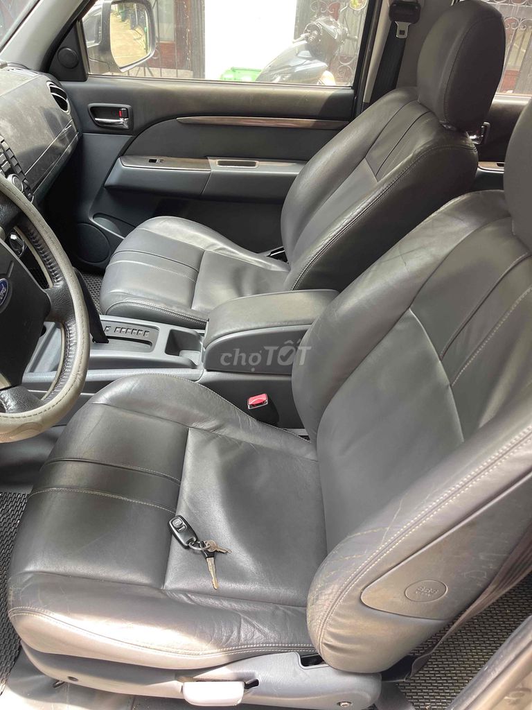 Ford Everest 2013 Limited 4x2 - xe cọp - 12 vạn km. Mua bán Ô tô tại Quận Phú Nhuận Tp Hồ Chí Minh được đăng bởi hưng phúc thịnh hình 11
