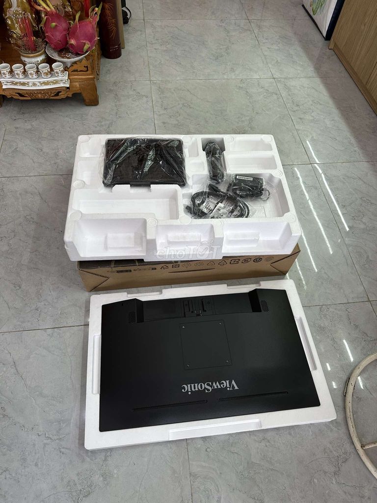 Màn 99%full box-Viewsonic 24"100hz giá siêu rẻ @@