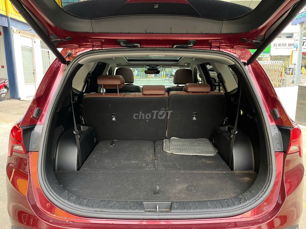 HYUNDAI SANTAFE DẦU CAO CẤP 2023 XE GIA ĐÌNH LƯỚT. Mua bán Ô tô tại Quận 1 Tp Hồ Chí Minh được đăng bởi Hiếu hình 18