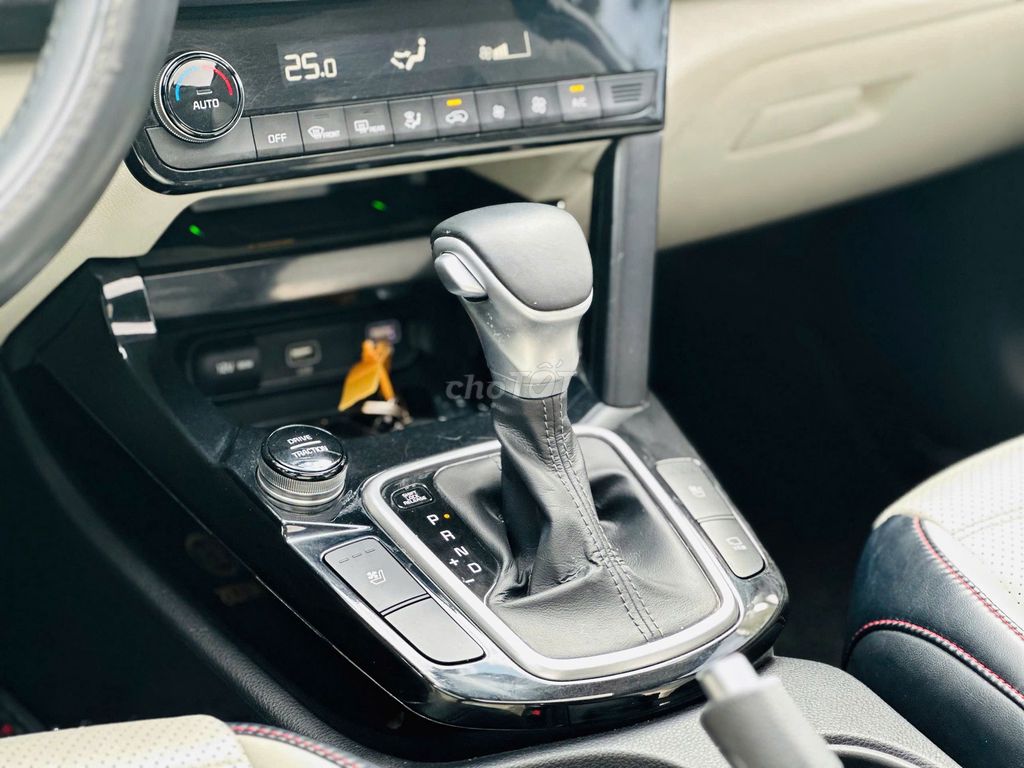 KIA Seltos 2021 Premium. Mua bán Ô tô tại Thành phố Pleiku Gia Lai được đăng bởi Kết Nguyễn hình 3