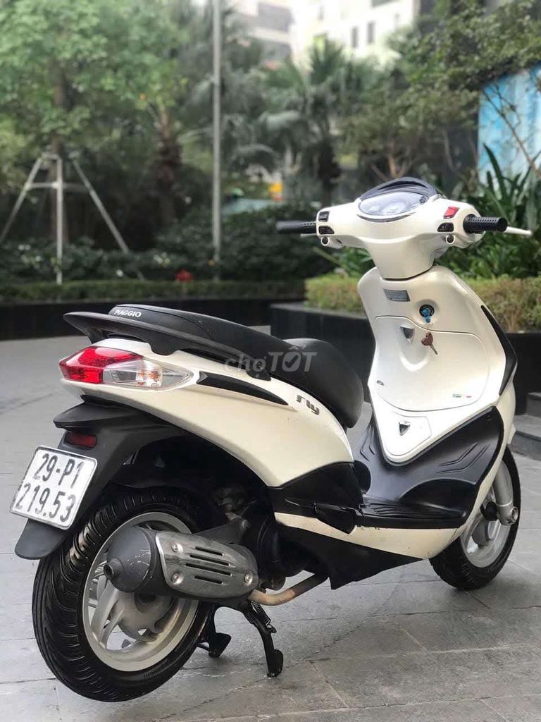 Fly fi màu trắng xe đẹp máy zin biển Hà Nội. Mua bán Xe máy tại Quận Ba Đình Hà Nội được đăng bởi Hoàng  hình 5