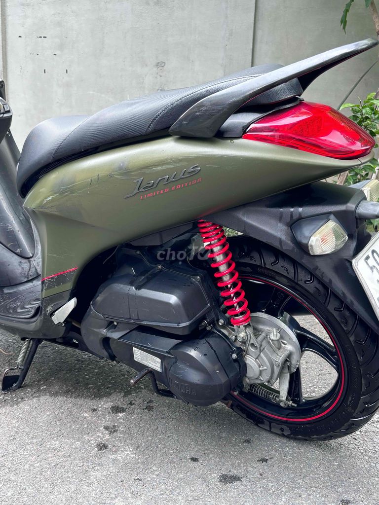 Bán Janus xanh oliu nam đi kĩ. Mua bán Xe máy tại Quận Bình Thạnh Tp Hồ Chí Minh được đăng bởi Minh hình 2