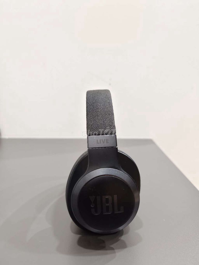 Tai nghe JBL Live 770NC Đen. Mua bán Tivi, Âm thanh tại Quận 7 Tp Hồ Chí Minh được đăng bởi Vinh hình 1