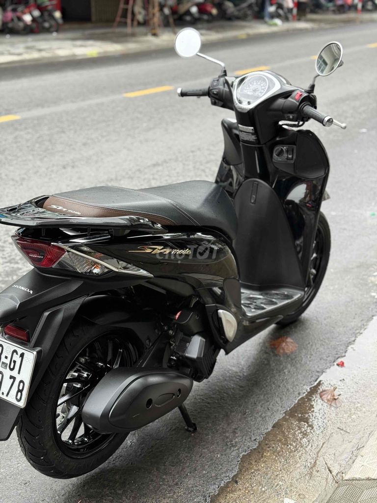 Sh mode abs biển 43 màu đen bóng nguyên rin. Mua bán Xe máy tại Quận Thanh Khê Đà Nẵng được đăng bởi Cửa Hàng Xe Máy Lê Được hình 3