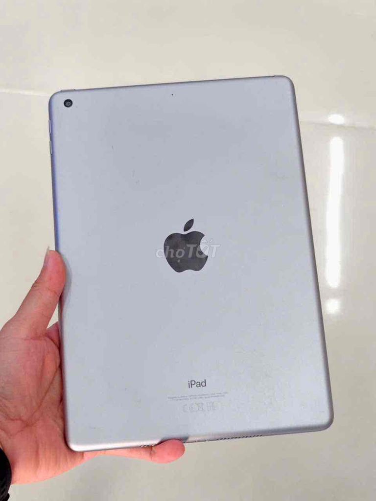 Apple iPad Gen 6 Wifi 128GB Xám 9.7 inch. Mua bán Máy tính bảng tại Thành phố Bạc Liêu Bạc Liêu được đăng bởi Nguyễn Hưng Thịnh hình 1