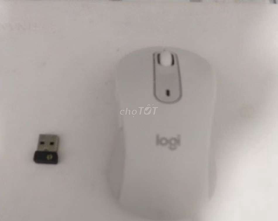 Chuột Logitech M650 (L) Trắng. Mua bán Phụ kiện (Màn hình, Chuột...) tại Quận Bình Thuỷ Cần Thơ được đăng bởi Trường An hình 1