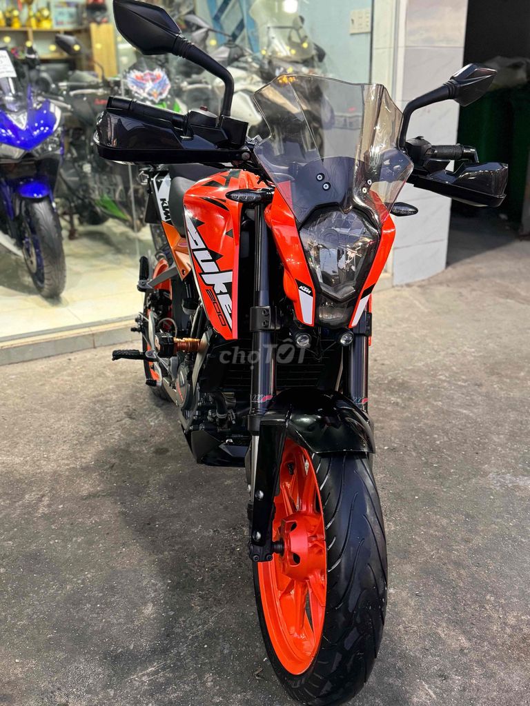 Cần bán KTM Duke 200 2019 Biển 49 9 chủ. Mua bán Xe máy tại Quận Bình Tân Tp Hồ Chí Minh được đăng bởi Việt Motor Bình Tân hình 2