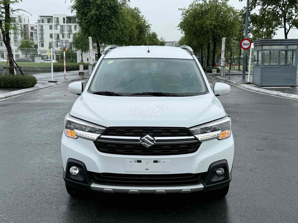Сузуки XL7 2022 Белый Автомат 100000 км