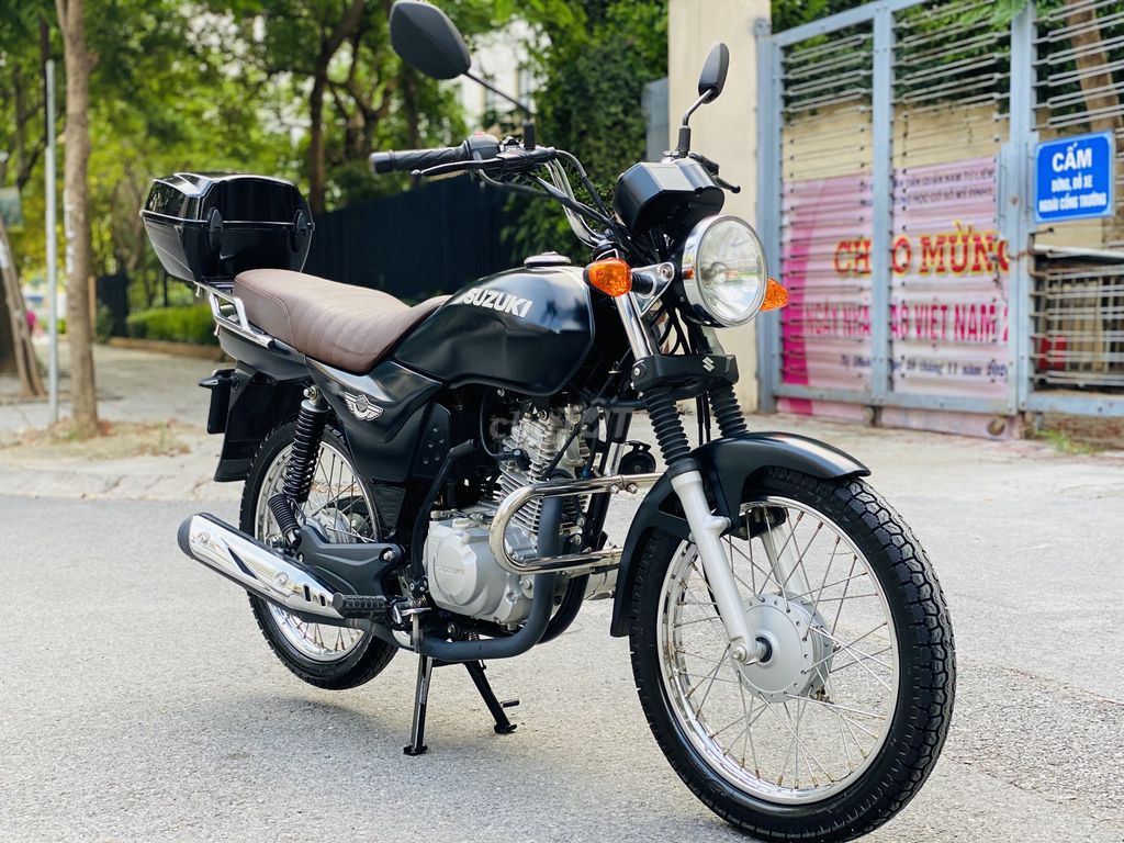 SUZUKI GD 110 ĐEN CÔN TAY MÁY ZIN XE 1 CHỦ SỬ DỤNG. Mua bán Xe máy tại Quận Cầu Giấy Hà Nội được đăng bởi Đạt Bùi hình 4