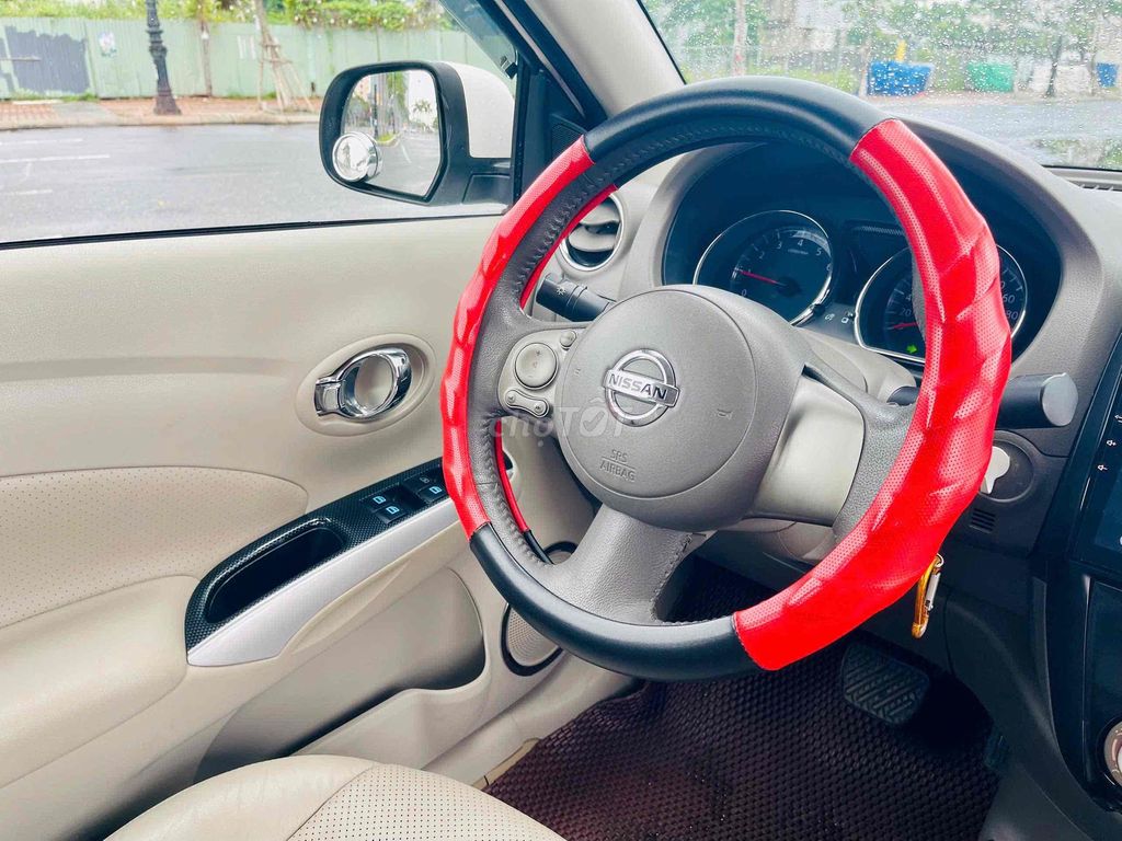 Nissan Sunny 2017 1.5 XV Premium. Mua bán Ô tô tại Quận Hải Châu Đà Nẵng được đăng bởi Thanh Phuong hình 6