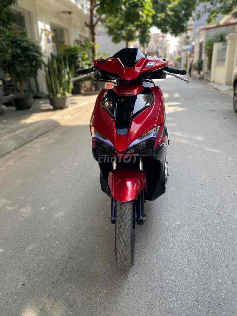 Honda Air Blade Đỏ đen chính chủ êm đẹp mê ly. Mua bán Xe máy tại Quận Hồng Bàng Hải Phòng được đăng bởi Ly  hình 1