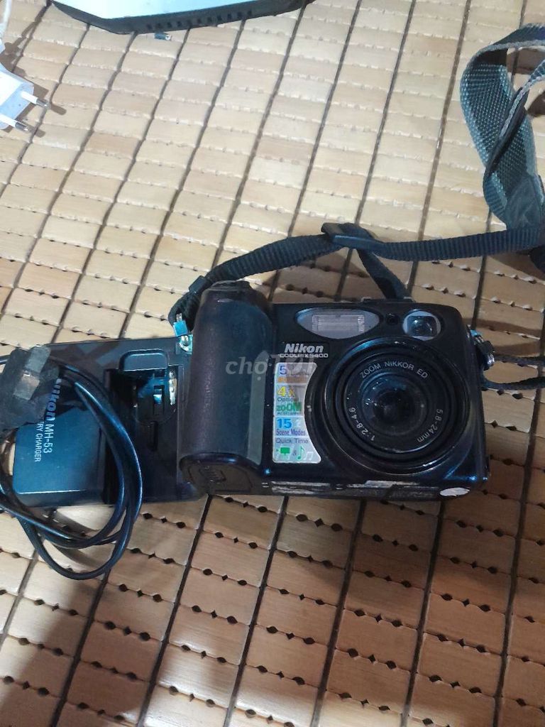 Máy ảnh Nikon Coolpix E5400 Đen Hàn Quốc. Mua bán Máy ảnh, Máy quay tại Quận 12 Tp Hồ Chí Minh được đăng bởi Nguyễn Việt  hình 1